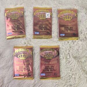 Lot of 5 1995 Pacific Prism Collection NFL Football Sealed Packs Limited Edition